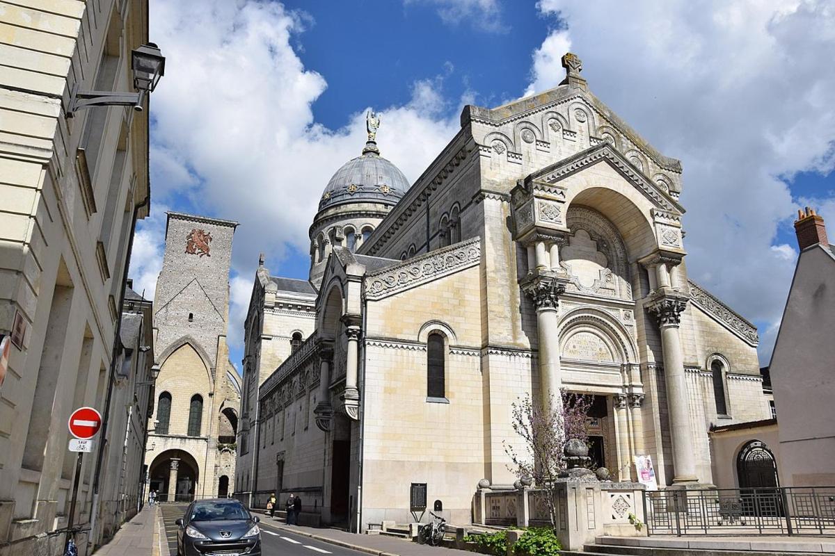 Le Saint Martin / Cathedrale Appartement Tours Buitenkant foto