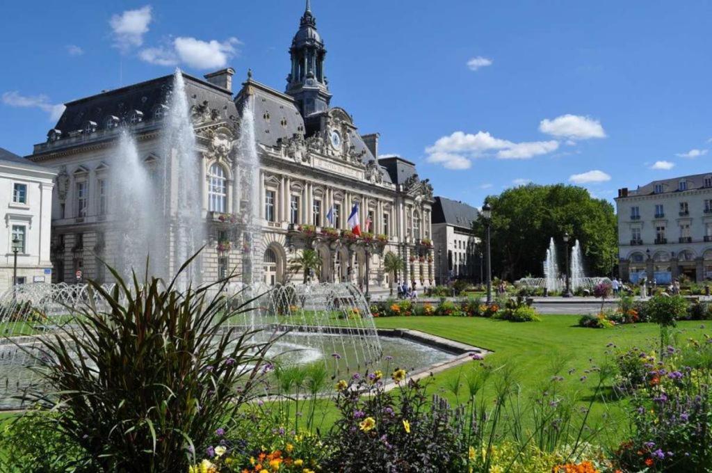 Le Saint Martin / Cathedrale Appartement Tours Buitenkant foto